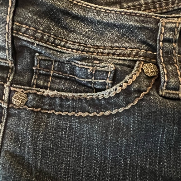 Womens Classic Silver Tuesday 16 1/2 Blue Jeans With White Stitching, 5 Pockets. - Picture 6 of 16